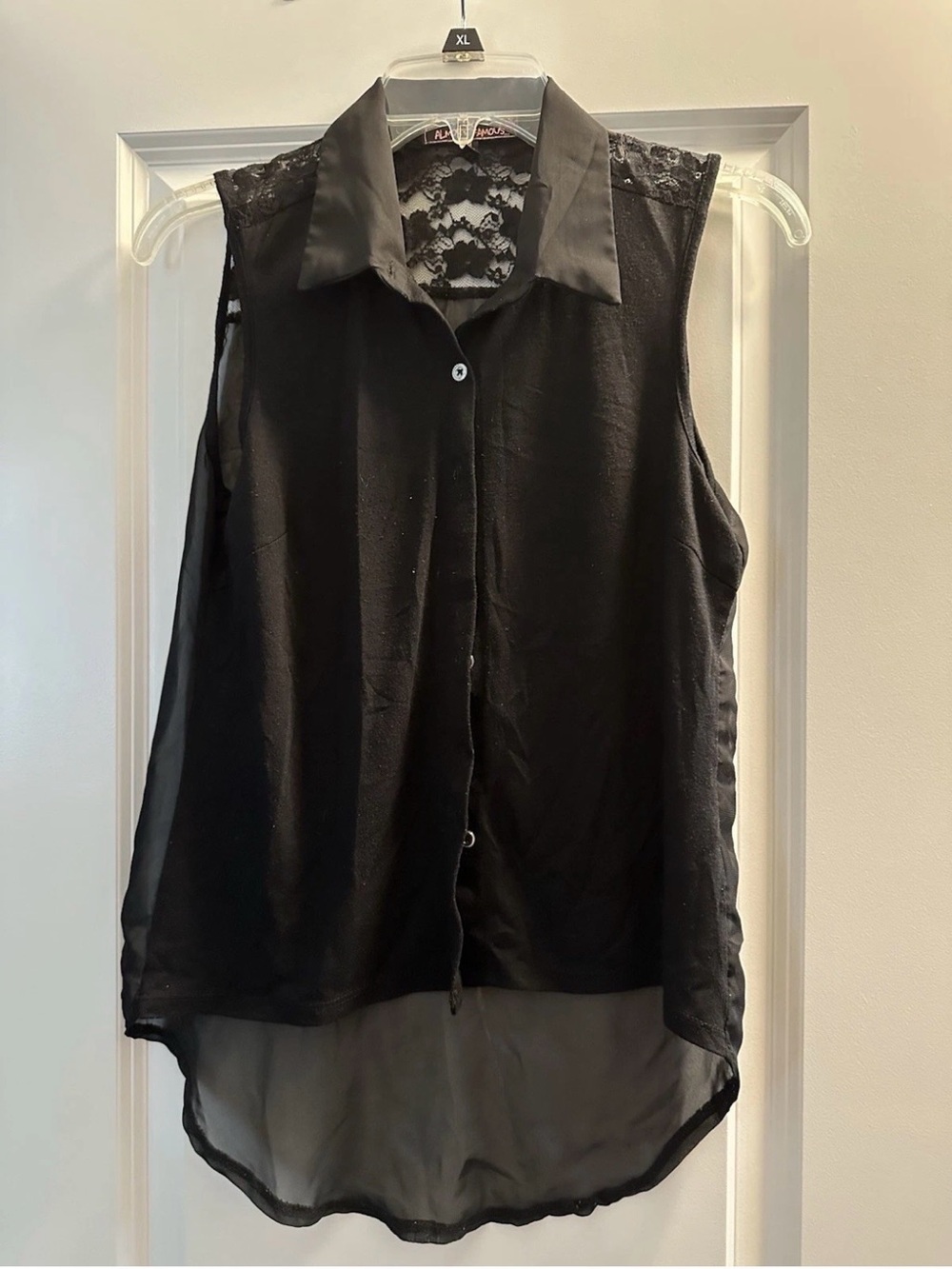 Almost Famous Black Sleeveless Button-Down Lace-Back Top Size Medium Y2K